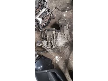 Menjač 4-4 za Volkswagen Golf 5