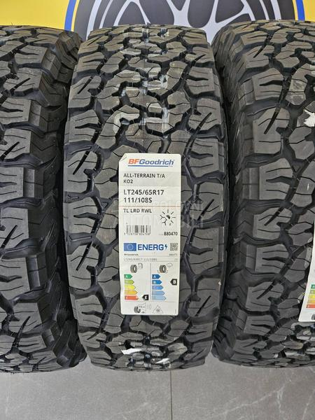 BFGoodrich 245/65 R17 Zimska