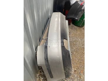 ZADNJI BRANIK A5 karavan za Škoda Octavia