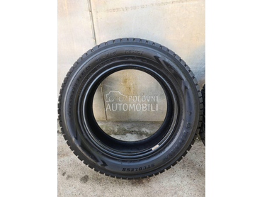 Dunlop 225/60 R17 Zimska