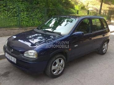 Auto staklo (šoferšajbna) za Opel Corsa B