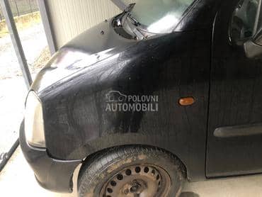 Krilo levo crna boja za Opel Agila