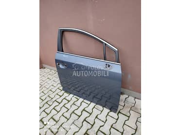 vrata p.d. za Toyota Avensis od 2009. do 2012. god.