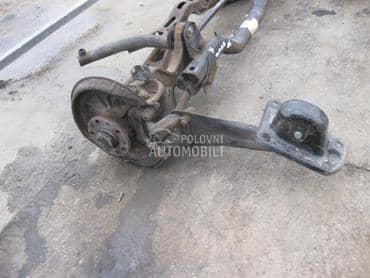 Zadnji trap za Volkswagen Touran od 2003. do 2007. god.