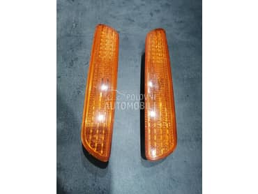 Svetla na braniku za Volvo V40 od 1996. do 2004. god.