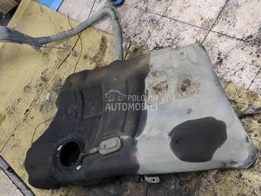 Rezervoar 2,0hdi za Peugeot 406