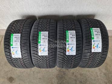 ROCKBLADE 255/35 R19 Zimska