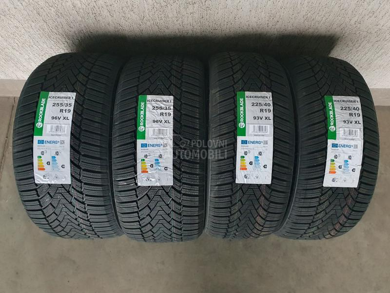 ROCKBLADE 255/35 R19 Zimska