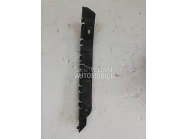 Desni nosac zadnjeg branika za Škoda Roomster