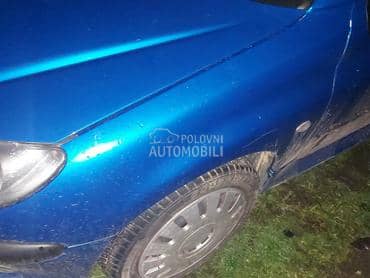 levo krilo plavo XS za Peugeot 206