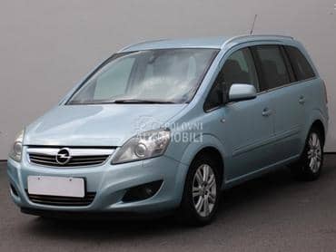 Opel Zafira B 1.6 -  kompletan auto u delovima