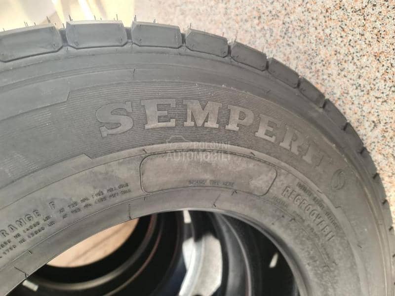 Semperit 225/75 R17.5 Sve sezone