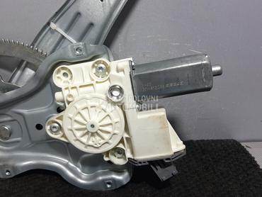 MOTORIC PODIZACA STAKLA za Toyota Avensis