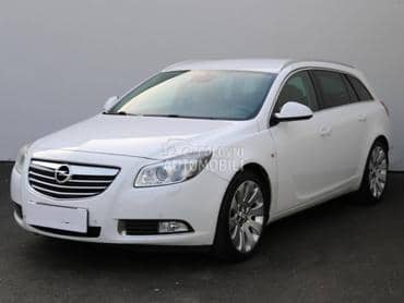 Opel Insignia A 2.0 CDTi -  kompletan auto u delovima