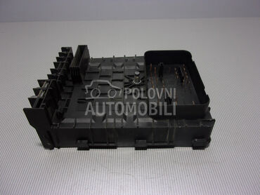 ELEKTRONIKA KUTIJA OSIGURACA za Audi A3