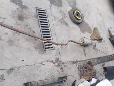 izduvna grana auspuh 1,1i za Peugeot 106