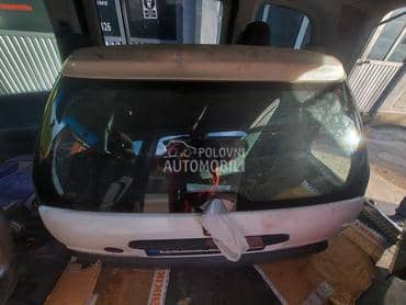 staklo zadnje sw za Peugeot 306