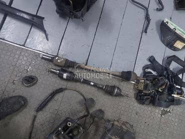 poluosovina poluosovine 1,1 za Peugeot 106