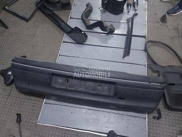 Branik zadnji za Peugeot 106