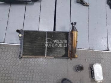 Hladnjak vode za Peugeot 106