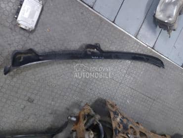 Plastika ispod sofeke za Peugeot 106