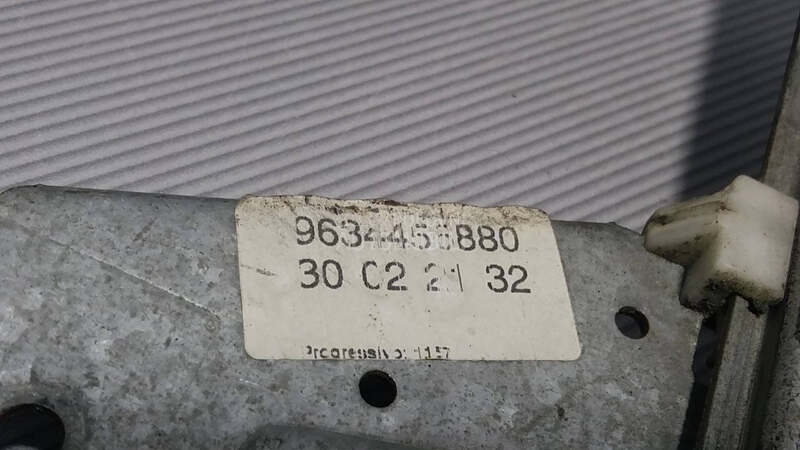 ELEKTRO PODIZAC STAKLA