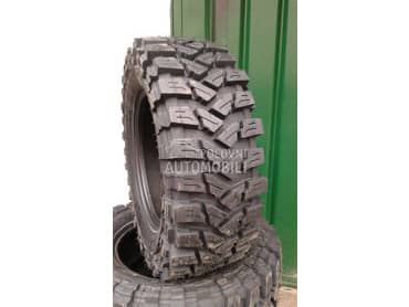 Ostalo 235/70 R17 Zimska