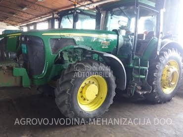 John Deere 8420