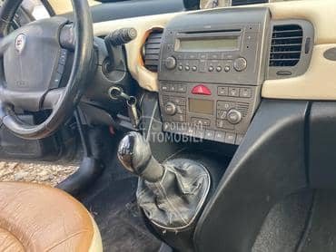 bose fabricka muzika za Lancia Ypsilon