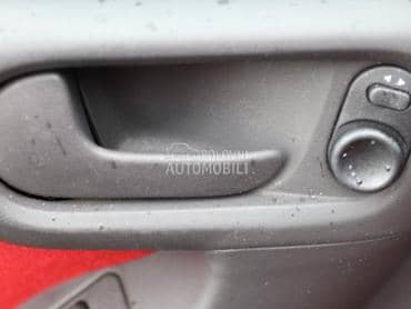 Unutrašnja brava za Opel Corsa C od 2000. do 2006. god.