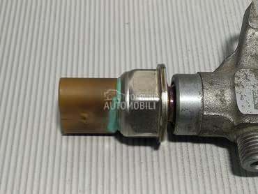 SENZOR PRITISKA GORIVA za Volkswagen Tiguan