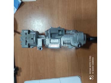 Kontakt brava sa kljucem za Ford C-Max, Focus od 2004. do 2010. god.