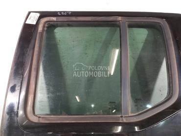 STAKLO za Nissan Pathfinder