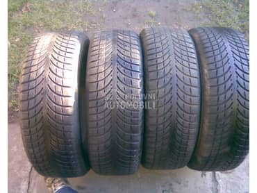 Michelin 215/70 R16 Zimska
