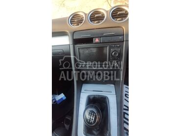 Audi A4 Cabrio -  kompletan auto u delovima