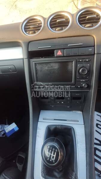 Audi A4 Cabrio -  kompletan auto u delovima