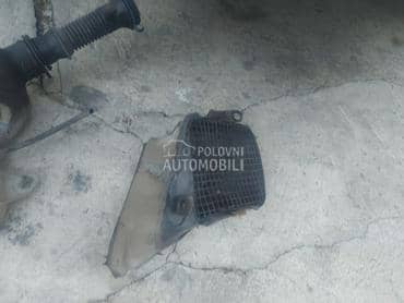 Plastika ispod sofeke za Peugeot 306