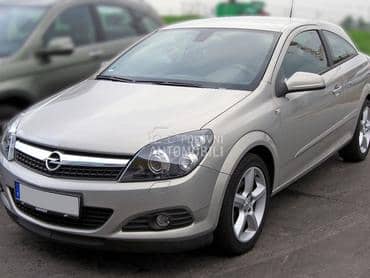 Opel Astra H 1.8 -  kompletan auto u delovima