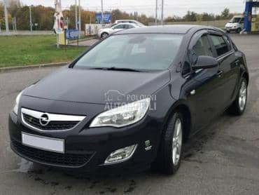 Opel Astra J 1.3 CDTi -  kompletan auto u delovima