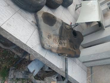 Rezervoar 2,0hdi za Peugeot 406