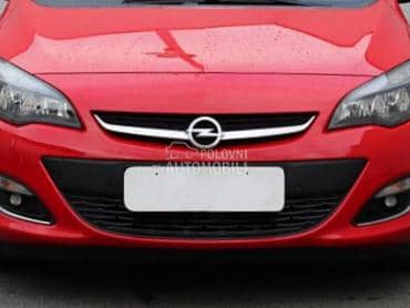 Prednji branik za Opel Astra J od 2012. do 2015. god.