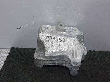 NOSAC MOTORA za Volkswagen Golf 6