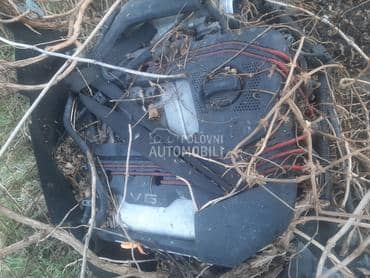 motor golf 4 2.3 v5 za Volkswagen Golf 4