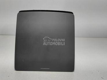 PLASTIKA za Volkswagen Touran