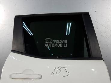 STAKLO za Jeep Renegade