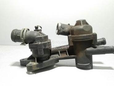KUCISTE TERMOSTATA za Volkswagen Golf 5