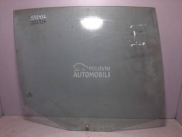 STAKLO za Volkswagen Golf 5