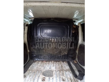 Pregradni zid tovarnog dela za Fiat Doblo od 2000. do 2009. god.