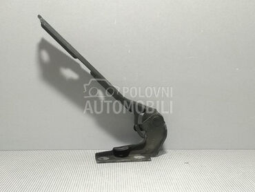 SKARE OD HAUBE za Audi A4