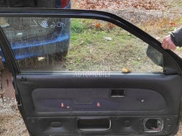 Staklo levo za Peugeot 106